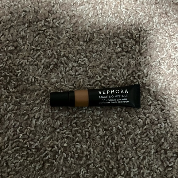 High coverage concealer corrector, shade number clove 13 - Picture 1 of 2